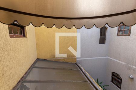 Casa à venda com 297m², 4 quartos e 6 vagasVista do Quarto 2