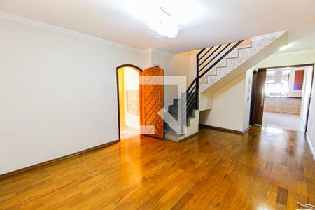 Sala de casa para alugar com 3 quartos, 204m² em Jardim Teles de Menezes, Santo André