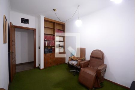 Casa para alugar com 609m², 5 quartos e 6 vagas Casa para alugar com 609m², 5 quartos e 6 vagasEscritório