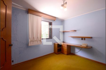 Casa para alugar com 609m², 5 quartos e 6 vagas Casa para alugar com 609m², 5 quartos e 6 vagasQuarto 2