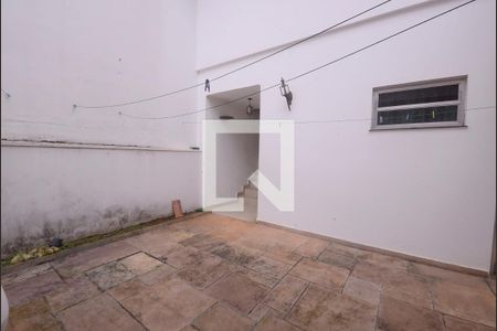 Casa para alugar com 609m², 5 quartos e 6 vagas Casa para alugar com 609m², 5 quartos e 6 vagasArea de Serviço