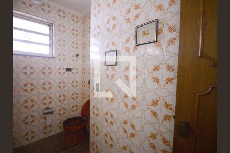 Casa para alugar com 609m², 5 quartos e 6 vagas Casa para alugar com 609m², 5 quartos e 6 vagasBanheiro 2