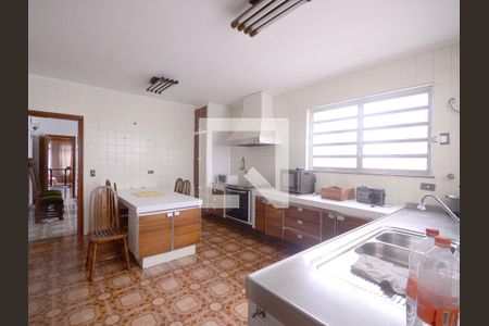 Casa para alugar com 609m², 5 quartos e 6 vagas Casa para alugar com 609m², 5 quartos e 6 vagasCozinha