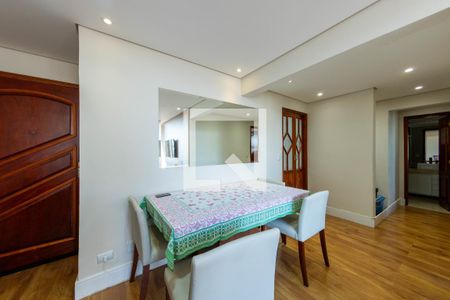 Apartamento à venda com 68m², 2 quartos e 1 vagaSala