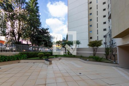 Apartamento à venda com 68m², 2 quartos e 1 vagaÁrea comum