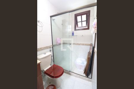 Casa à venda com 142m², 3 quartos e 2 vagasBanheiro da Suíte