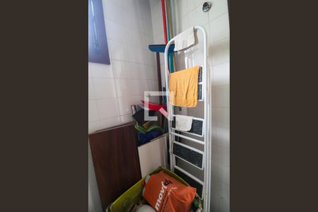 Casa à venda com 142m², 3 quartos e 2 vagasBanheiro de serviço