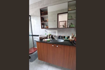 Casa à venda com 142m², 3 quartos e 2 vagasBanheiro Social