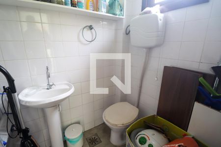 Casa à venda com 142m², 3 quartos e 2 vagasBanheiro de serviço
