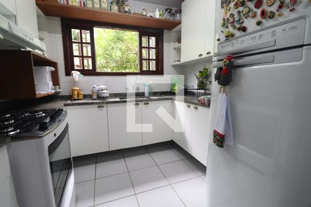 Casa à venda com 142m², 3 quartos e 2 vagasCozinha