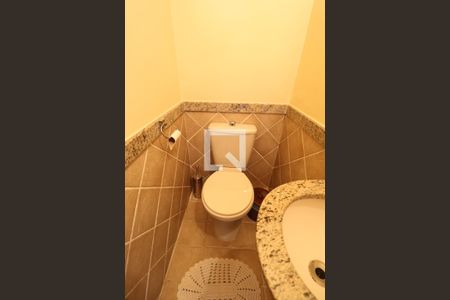 Casa à venda com 142m², 3 quartos e 2 vagasLavabo