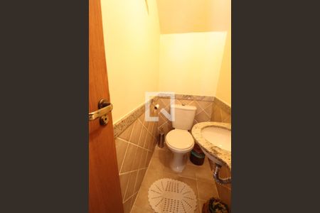 Casa à venda com 142m², 3 quartos e 2 vagasLavabo