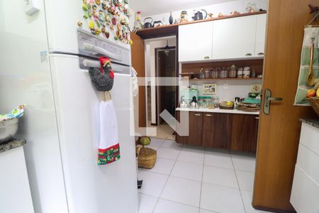 Casa à venda com 142m², 3 quartos e 2 vagasCozinha