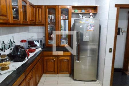 Casa à venda com 383m², 4 quartos e 3 vagasCozinha