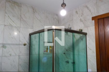 Casa à venda com 383m², 4 quartos e 3 vagasBanheiro