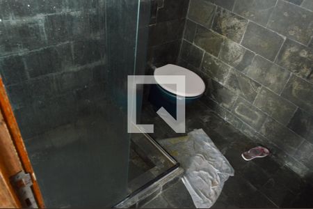 Casa à venda com 383m², 4 quartos e 3 vagasBanheiro de serviço