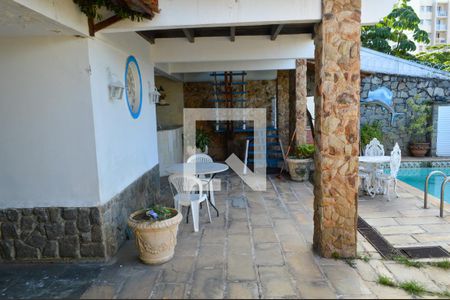 Casa à venda com 383m², 4 quartos e 3 vagasVaranda Gourmet 