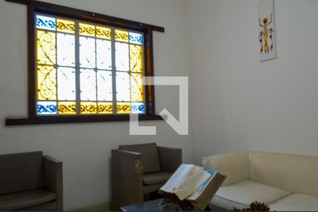 Sala de Estar  de casa à venda com 4 quartos, 383m² em Taquara, Rio de Janeiro