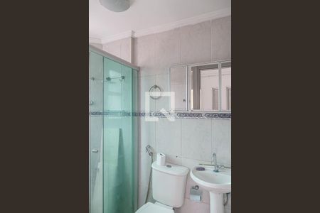 Banheiro de apartamento para alugar com 1 quarto, 33m² em Bela Vista, São Paulo