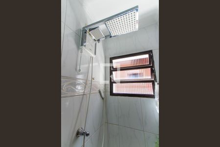 Casa para alugar com 200m², 3 quartos e 2 vagas Casa para alugar com 200m², 3 quartos e 2 vagasBanheiro da Suíte