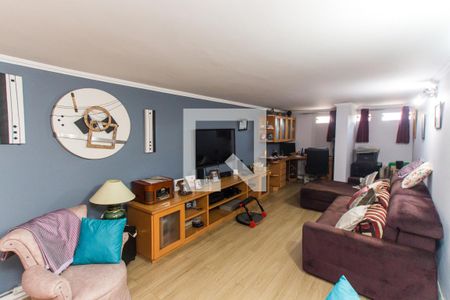 Casa para alugar com 200m², 3 quartos e 2 vagas Casa para alugar com 200m², 3 quartos e 2 vagasSalão