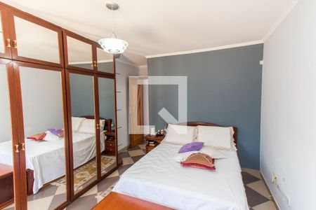 Casa para alugar com 200m², 3 quartos e 2 vagas Casa para alugar com 200m², 3 quartos e 2 vagasSuíte
