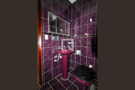 Casa à venda com 209m², 4 quartos e 2 vagasBanheiro da Suíte 1