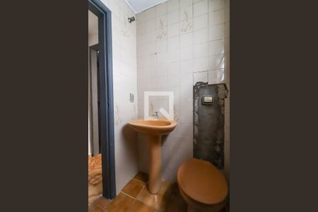 Casa à venda com 209m², 4 quartos e 2 vagasBanheiro - Edícula