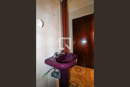 Casa à venda com 209m², 4 quartos e 2 vagasLavabo