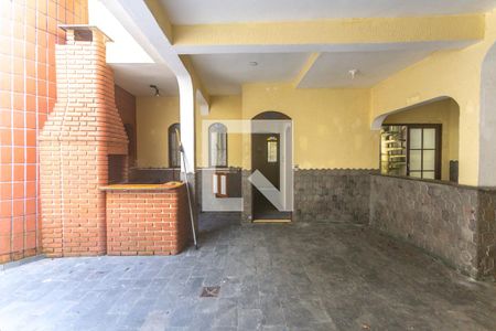 Casa à venda com 324m², 4 quartos e 5 vagas Casa à venda com 324m², 4 quartos e 5 vagasChurrasqueira