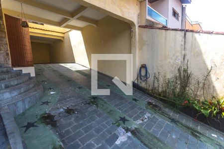 Casa à venda com 324m², 4 quartos e 5 vagas Casa à venda com 324m², 4 quartos e 5 vagasGaragem