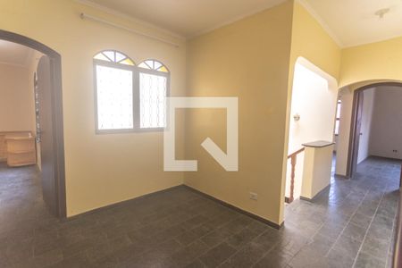 Casa à venda com 324m², 4 quartos e 5 vagas Casa à venda com 324m², 4 quartos e 5 vagasHall quartos