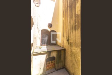 Casa à venda com 324m², 4 quartos e 5 vagas Casa à venda com 324m², 4 quartos e 5 vagasÁrea de serviço