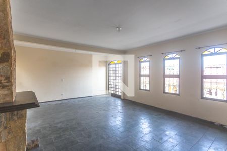 Sala de estar de casa à venda com 4 quartos, 324m² em Nova Petrópolis, São Bernardo do Campo