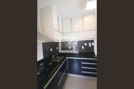 Apartamento para alugar com 65m², 2 quartos e 1 vagaCozinha 