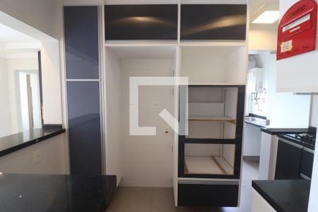 Apartamento para alugar com 65m², 2 quartos e 1 vagaCozinha 