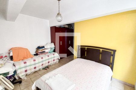 Casa à venda com 167m², 4 quartos e 2 vagas Casa à venda com 167m², 4 quartos e 2 vagasQuarto 4 - Suíte