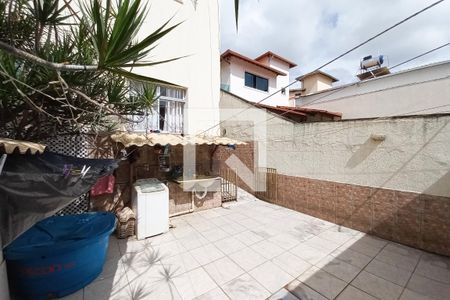 Casa à venda com 167m², 4 quartos e 2 vagas Casa à venda com 167m², 4 quartos e 2 vagasÁrea de Serviço
