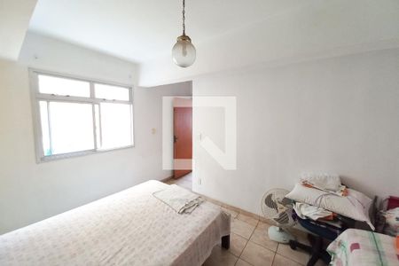 Casa à venda com 167m², 4 quartos e 2 vagas Casa à venda com 167m², 4 quartos e 2 vagasQuarto 4 - Suíte