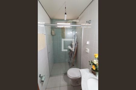 Casa à venda com 167m², 4 quartos e 2 vagas Casa à venda com 167m², 4 quartos e 2 vagasBanheiro da Suíte