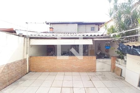 Casa à venda com 167m², 4 quartos e 2 vagas Casa à venda com 167m², 4 quartos e 2 vagasÁrea de Serviço