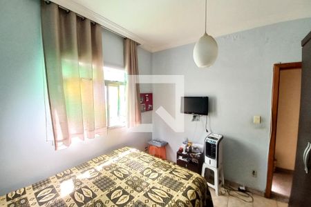 Casa à venda com 167m², 4 quartos e 2 vagas Casa à venda com 167m², 4 quartos e 2 vagasQuarto 3