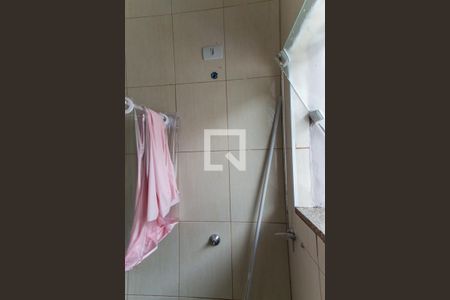 Casa à venda com 180m², 3 quartos e 4 vagasBanheiro da Suíte 2