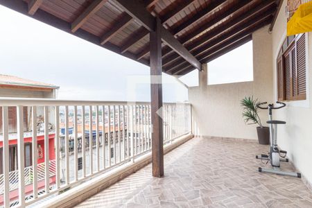 Casa à venda com 270m², 4 quartos e 1 vaga Casa à venda com 270m², 4 quartos e 1 vagaSacada