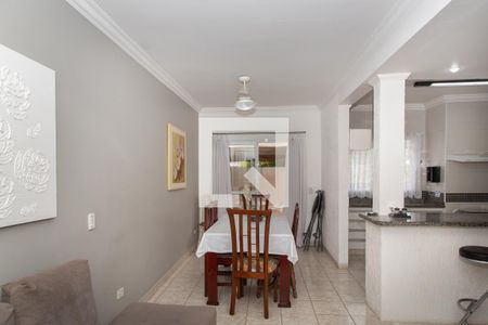 Sala de casa de condomínio para alugar com 3 quartos, 152m² em Jardim Enseada, Guarujá
