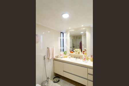 Apartamento à venda com 105m², 3 quartos e 1 vagaBanheiro Social