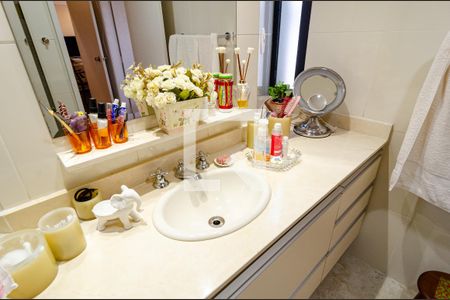 Apartamento à venda com 105m², 3 quartos e 1 vagaBanheiro Social