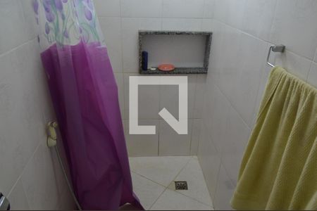 Casa de condomínio à venda com 65m², 2 quartos e 1 vagaBanheiro  da Suíte 