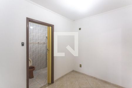 Casa para alugar com 80m², 2 quartos e 1 vaga Casa para alugar com 80m², 2 quartos e 1 vagaSuíte