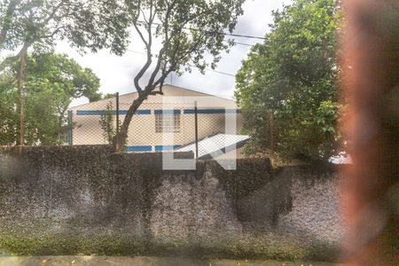 Casa para alugar com 80m², 2 quartos e 1 vaga Casa para alugar com 80m², 2 quartos e 1 vagaVista quintal